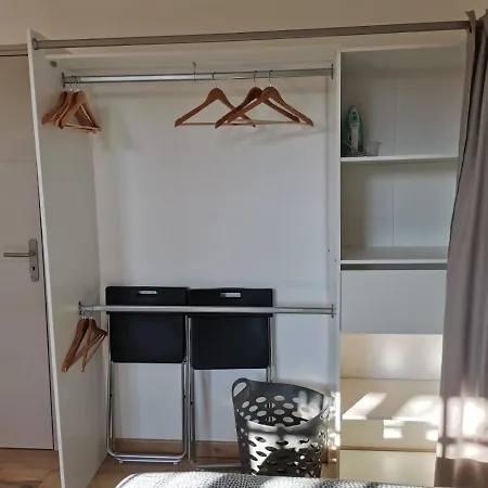 Appartement Cosy, Rénové, Avec Jardin Privatif. Le Soler