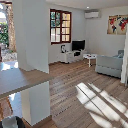 Cosy, Rénové, Avec Jardin Privatif. Appartement Le Soler
